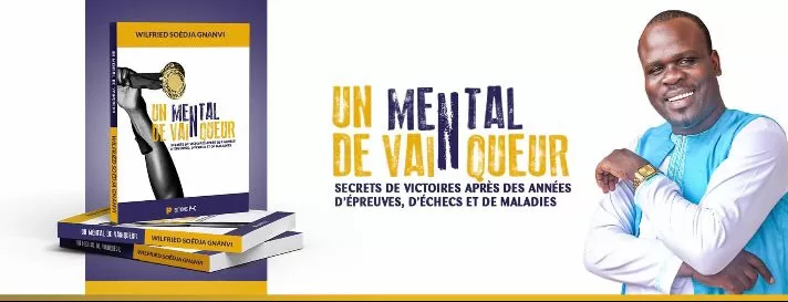 Couverture du livre Un Mental de Vainqueur avec photo d un homme souriant bras croisés sur fond blanc