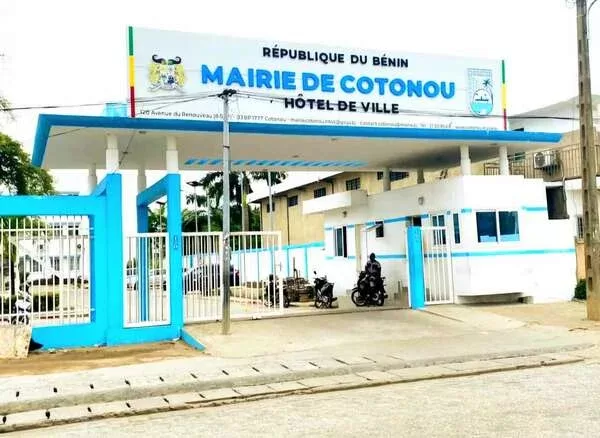 Façade de la Mairie de Cotonou