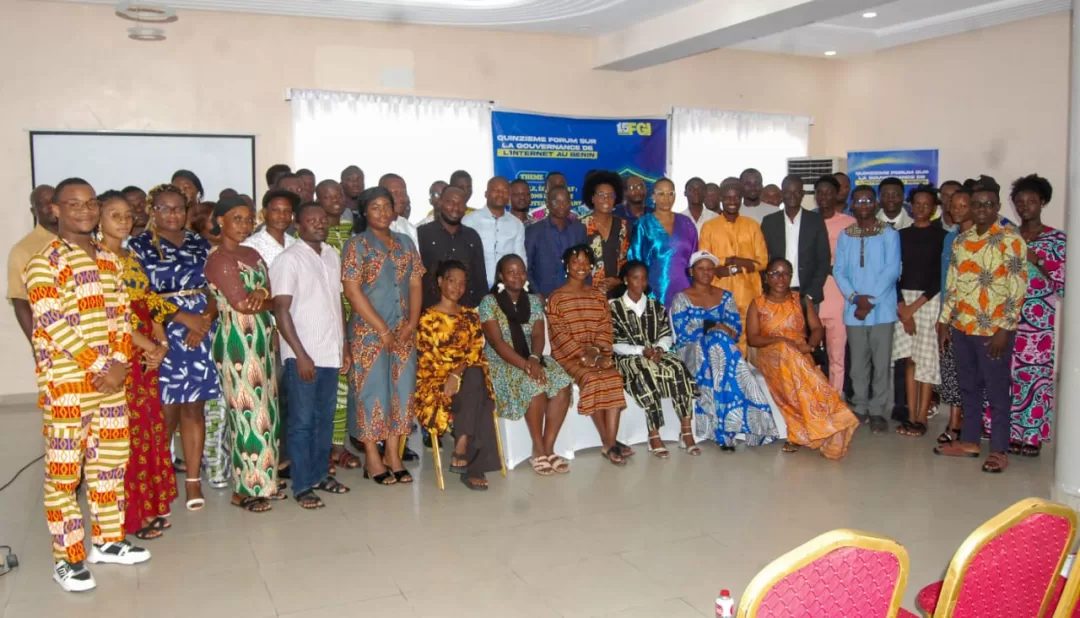 Photo de familles des participants à la 15è édition du FGI Bénin 2026 à Cotonou