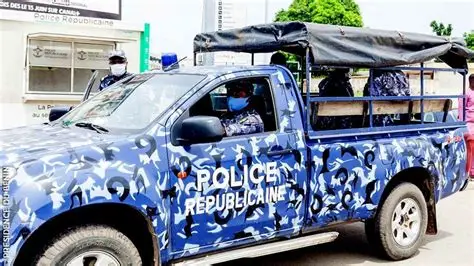Véhicule de la Police Républicaine